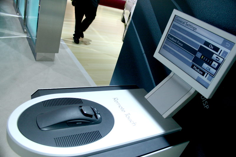 Illustration for article titled Lexus Reveals "Remote Touch" Mouse-Based, Point-And-Click Infotainment System